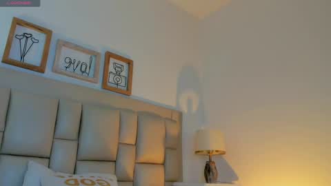 Snapshot of camile_carter chatting on April 23, 7:49 pm camile carter online show from April 23, 7:49 pm