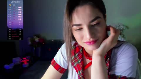 Snapshot of camilla__1one chatting on January 21, 2:00 am camilla__1one online show from January 21, 2:00 am