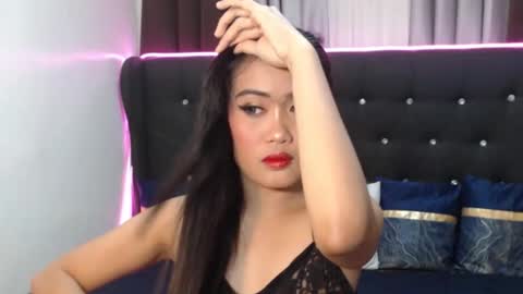 camilla_morena online show from October 7, 5:15 am