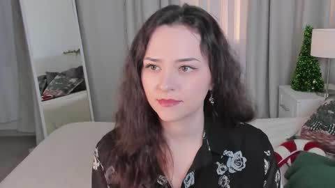 Camilla online show from January 17, 8:34 pm