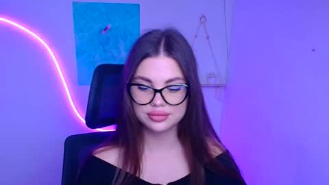 Snapshot of camilla_xo_ chatting on November 26, 1:01 pm Camilla online show from November 26, 1:01 pm