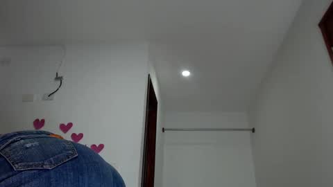 Camille online show from December 9, 1:18 am