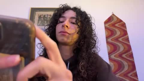 Snapshot of camille_delrey chatting on December 16, 12:59 am Camille online show from December 16, 12:59 am