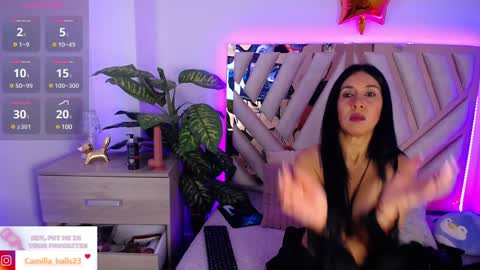 Camille online show from January 18, 10:28 am