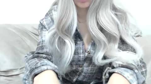 CamilleBunny online show from December 20, 4:52 am