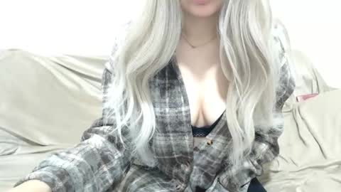 CamilleBunny online show from January 11, 4:06 am
