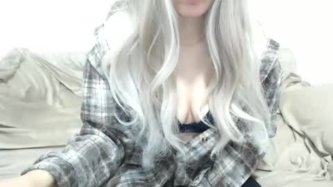 CamilleBunny online show from January 14, 4:29 am