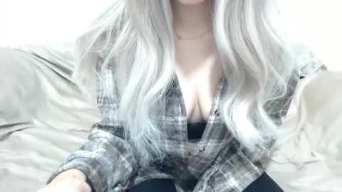 CamilleBunny online show from January 17, 3:22 am