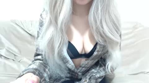 CamilleBunny online show from February 17, 3:25 am