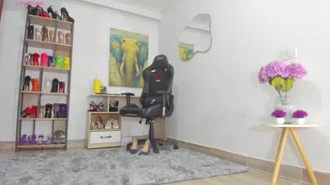 Snapshot of camillevega_01 chatting on November 27, 2:46 am camillevega_01 online show from November 27, 2:46 am