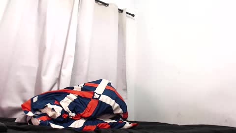 Snapshot of camillo_beischel_ chatting on October 1, 6:47 pm camillo_beischel_ online show from October 1, 6:47 pm