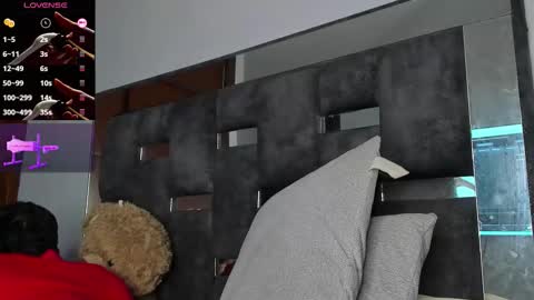 Snapshot of camilo_ospina_ chatting on September 30, 6:18 am INDEPENDENT MODEL online show from September 30, 6:18 am