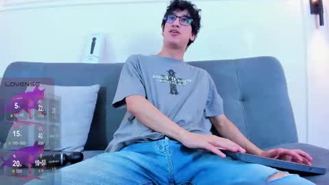 Camilo online show from February 13, 3:24 am