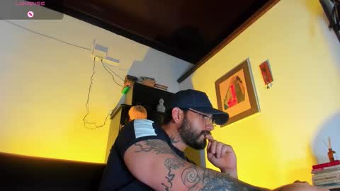 Snapshot of camilomayer chatting on November 29, 3:48 pm Camilo online show from November 29, 3:48 pm