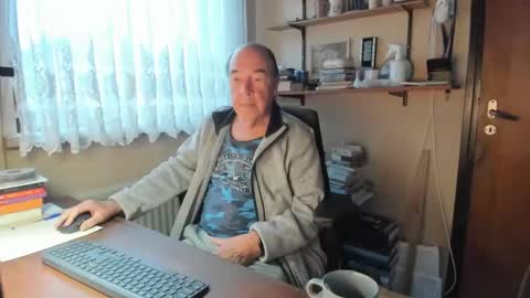 Cammee online show from December 25, 8:07 am