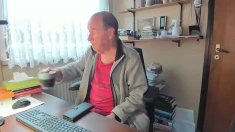 Cammee online show from February 28, 8:20 am