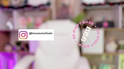 Snapshot of cammiefoalss chatting on December 14, 3:47 pm Lets reach 200 thumbs up online show from December 14, 3:47 pm