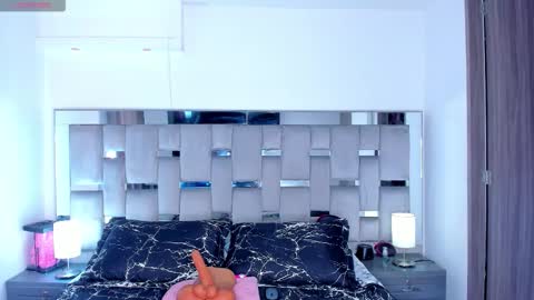 Camila online show from February 26, 4:06 pm