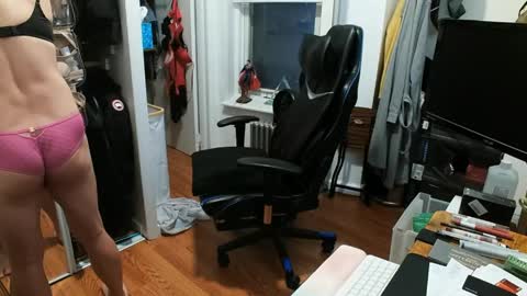 cammy_ho online show from April 14, 8:48 pm