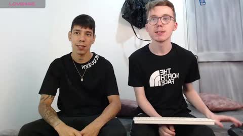 Snapshot of cammykev chatting on March 7, 1:31 am online show from March 7, 1:31 am