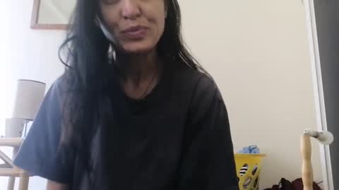 Snapshot of camren777 chatting on February 14, 10:28 am Camren online show from February 14, 10:28 am