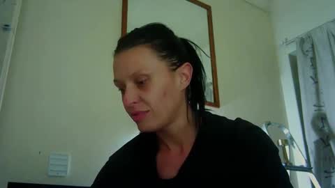 Camren online show from February 6, 2:16 am