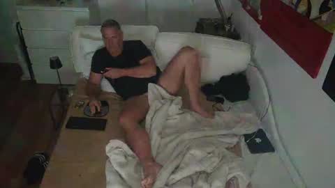 Snapshot of camunication chatting on February 26, 3:52 pm camunication online show from February 26, 3:52 pm