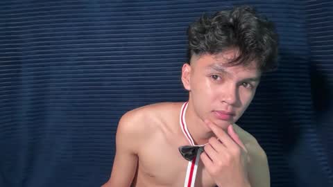 Ethan online show from September 20, 4:08 pm