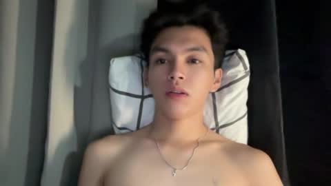 Ethan online show from November 18, 4:33 pm