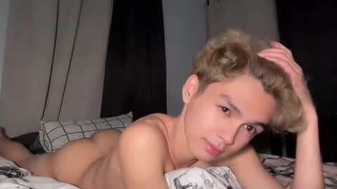 Ethan online show from February 26, 9:19 am