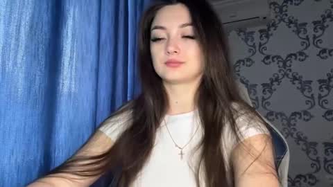 Kate online show from March 2, 6:03 am