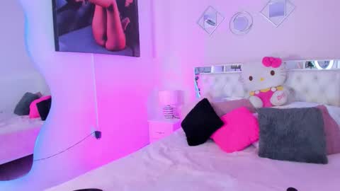  Candace  online show from November 1, 8:55 pm