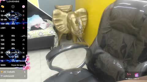 Snapshot of candiapole chatting on January 24, 3:45 pm Candy online show from January 24, 3:45 pm