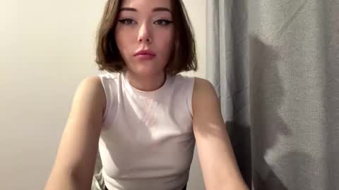 Isabella online show from November 28, 2:31 pm