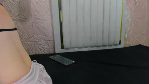 Snapshot of candise_oconnor chatting on November 14, 7:56 pm candise online show from November 14, 7:56 pm