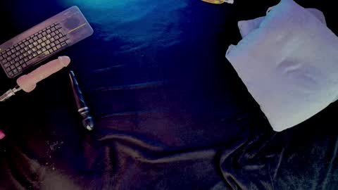 candle_lz online show from January 30, 6:03 am