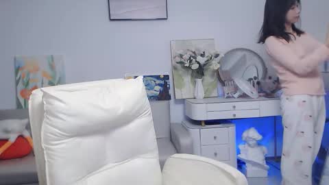 Snapshot of candy8998 chatting on October 22, 10:09 pm candy8998 online show from October 22, 10:09 pm