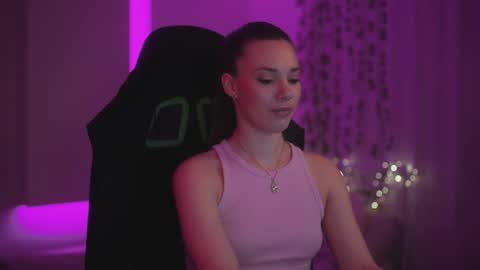 Candy Storm online show from March 25, 9:43 pm