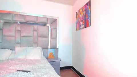 Candy  And Andy  online show from October 20, 4:13 am