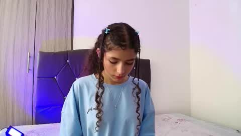 Snapshot of candy_blissx chatting on September 13, 12:05 pm candy_blissx online show from September 13, 12:05 pm