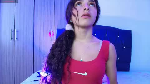 Snapshot of candy_blissx chatting on September 18, 11:56 am candy_blissx online show from September 18, 11:56 am