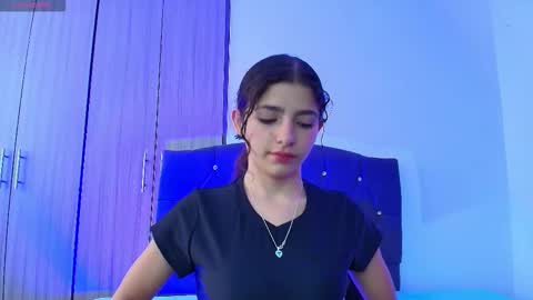 Snapshot of candy_blissx chatting on September 24, 11:46 am candy_blissx online show from September 24, 11:46 am