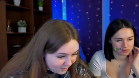 candy flossie1 online show from February 6, 7:28 pm