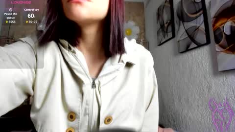 Snapshot of candy_hott7 chatting on November 1, 2:52 pm Candy hot online show from November 1, 2:52 pm