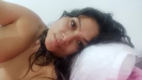 candy kyle online show from November 21, 6:45 am