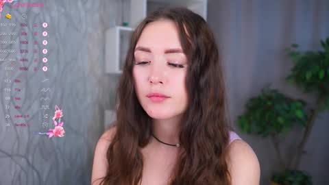 Snapshot of candy_leya chatting on October 19, 5:19 am Leya online show from October 19, 5:19 am