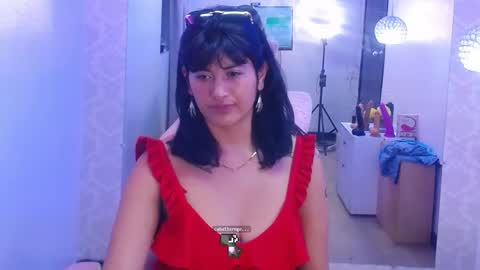 Snapshot of candy_lux_ chatting on January 15, 10:57 pm Candy online show from January 15, 10:57 pm