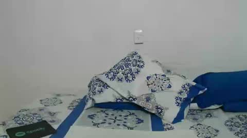 Snapshot of candy_mature_ chatting on November 21, 1:48 am candy online show from November 21, 1:48 am