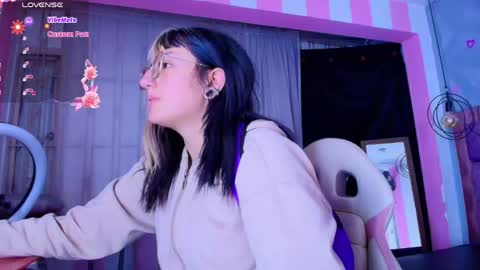 Ania online show from April 19, 10:58 am