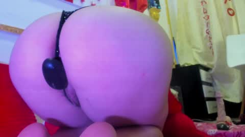 Candy plus online show from February 13, 10:00 pm